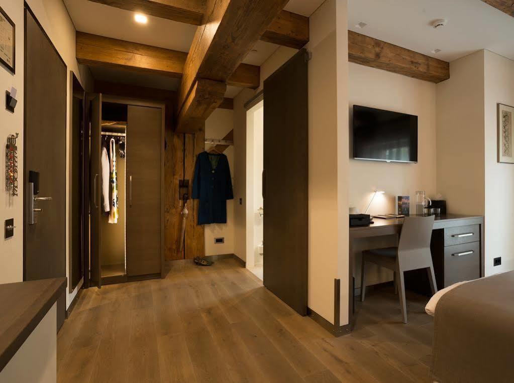 Отель Michaelson Boutique & Bricola 4*